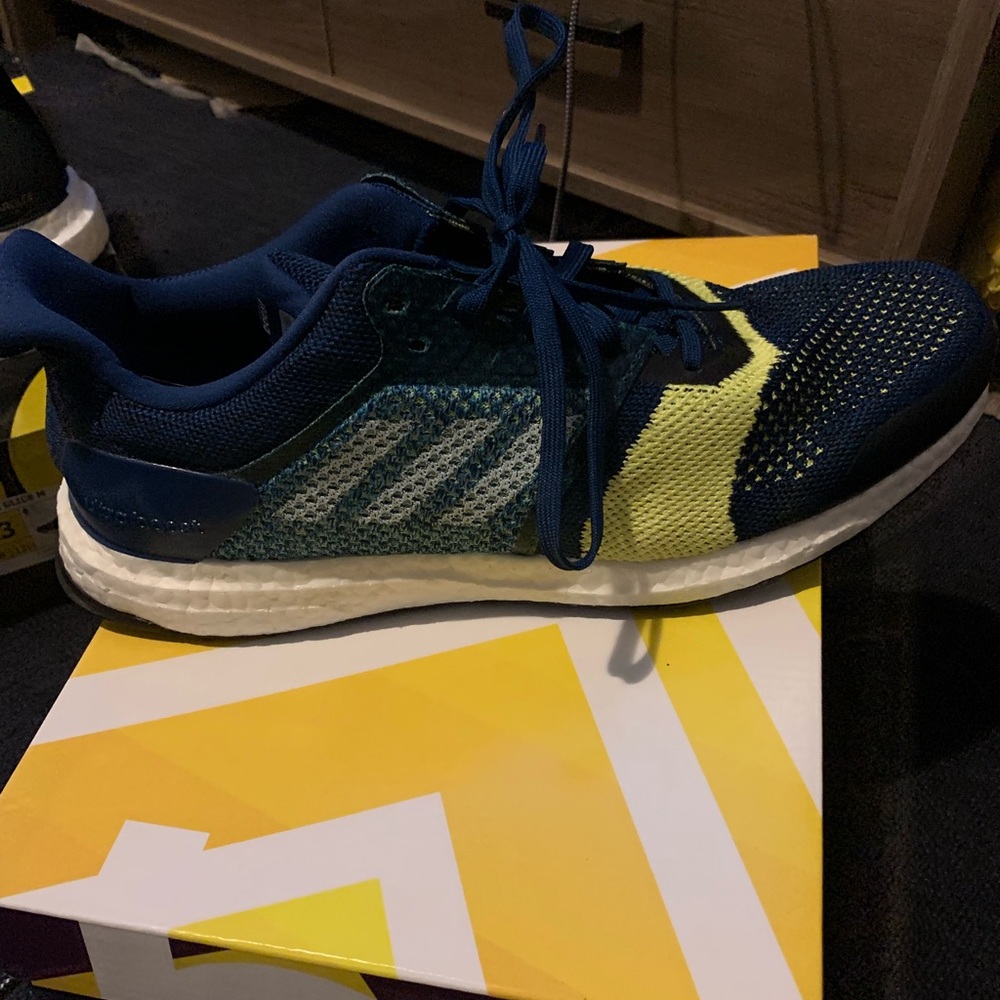 Adidas men’s ultra boost size 13 brand new